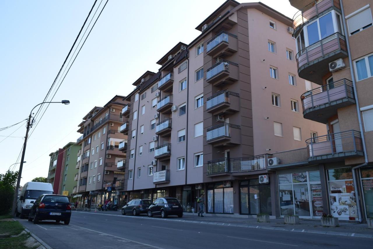 S-Apartmani Cocetova Jagodina Exteriör bild